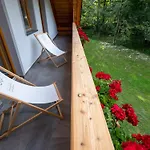 The Woodland Nook - Comfort Two Bedroom With Balcony Apartment Bohinj