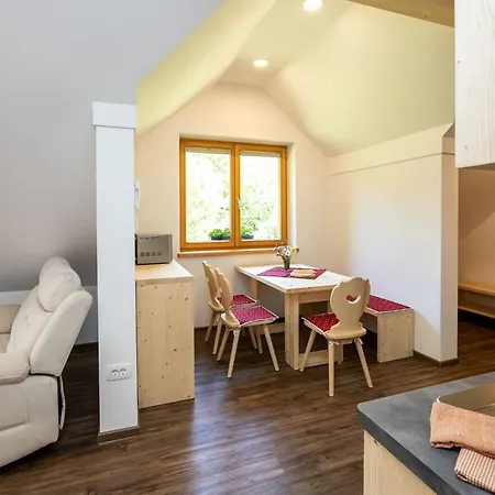 The Woodland Nook - Comfort Two Bedroom With Balcony * Bohinj