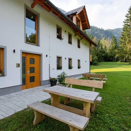 Appartement The Woodland Nook - Comfort Two Bedroom With Balcony Bohinj