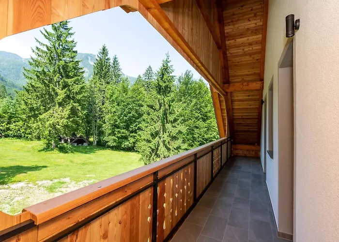 The Woodland Nook - Comfort Two Bedroom With Balcony Appartamento