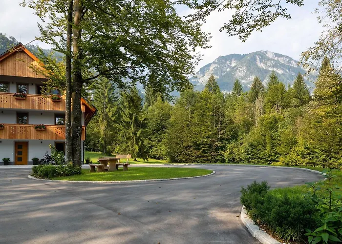 The Woodland Nook - Comfort Two Bedroom With Balcony * Bohinj